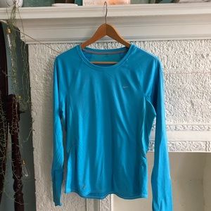 Nike Fit Dry long sleeve running top!